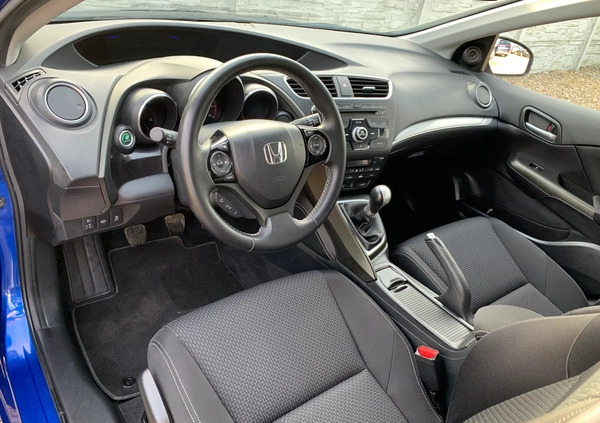 Honda Civic cena 51000 przebieg: 141232, rok produkcji 2015 z Szprotawa małe 562